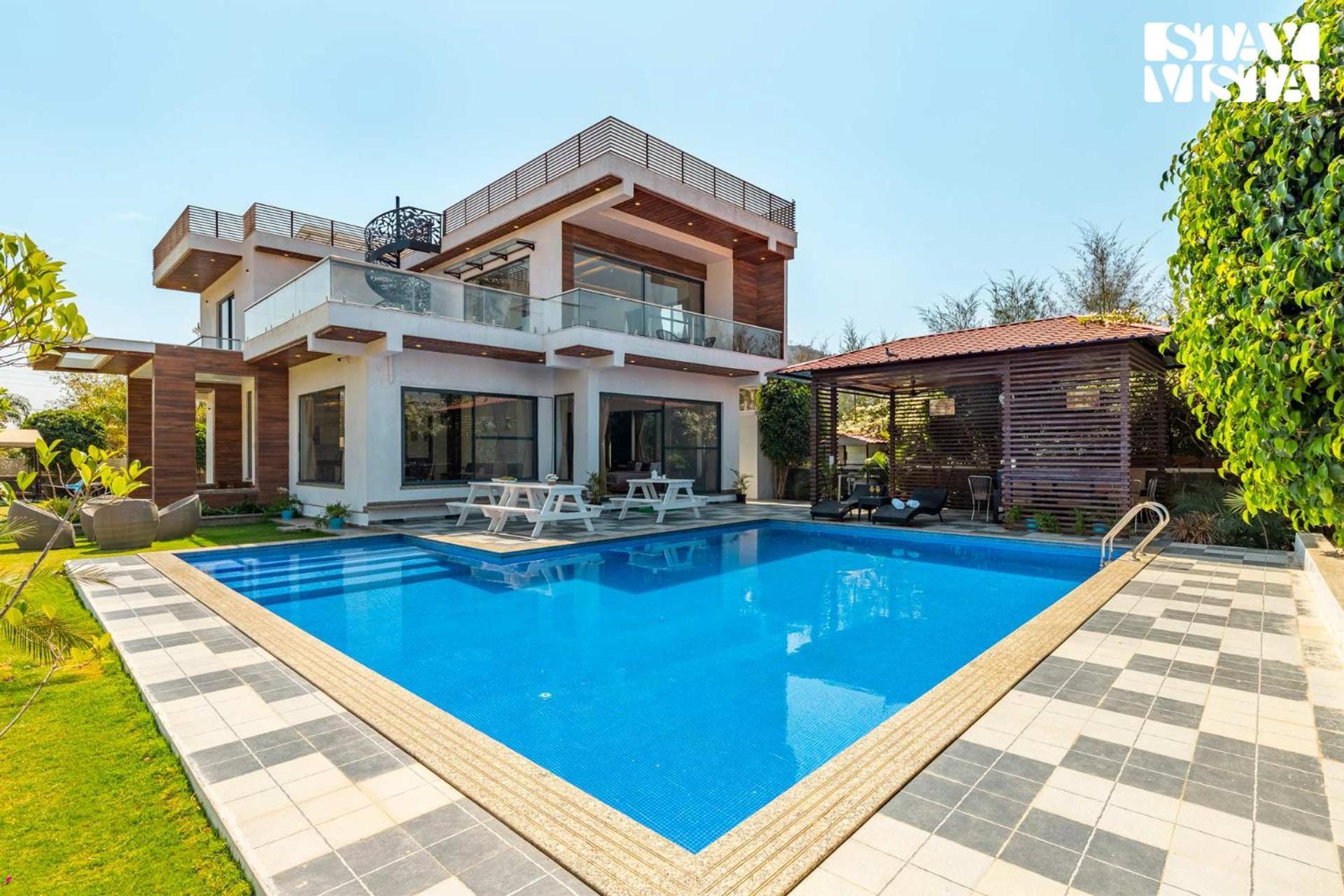 Stayvista'S Bella Dream - Mountain-View With Outdoor Pool, Lawn Featuring A Gazebo & Indoor Games 烏代浦 外观 照片